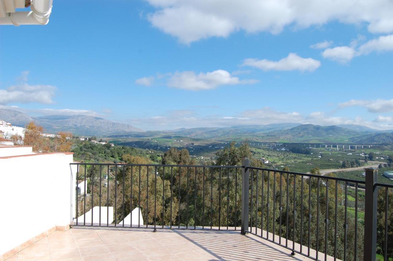 One Bedroom Penthouse Alora Exterior photo